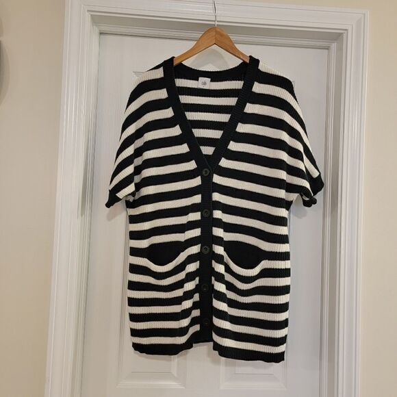 CAbi #5289 | The Whistle Cardigan size small - Picture 4 of 7